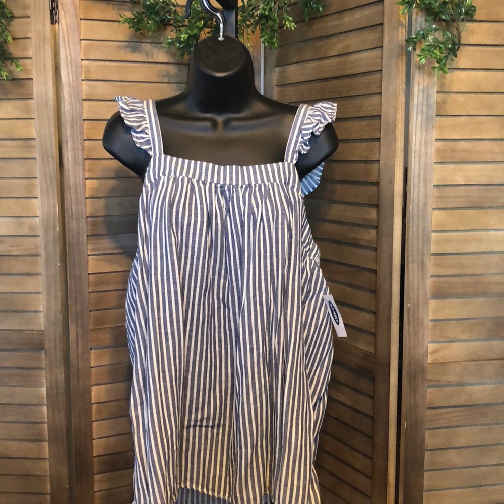Old Navy - Ruffle straps top
